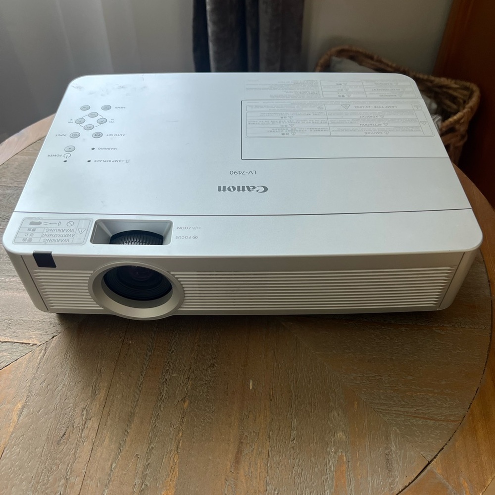 Canon Projector LV7490 4000 Lumens